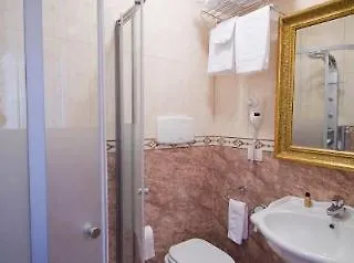 Domus Borgognona 2* ローマ